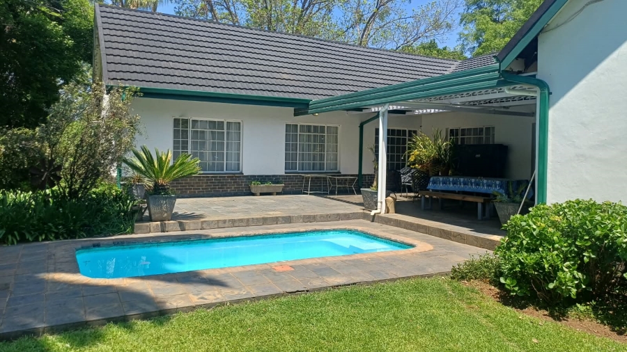 Commercial Property for Sale in Scheerpoort A H North West